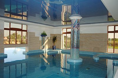 Wellnessurlaub in Ungarn - Wellness Wochenende In Göd, Polus Palace Wellness und Golf Club GÖD