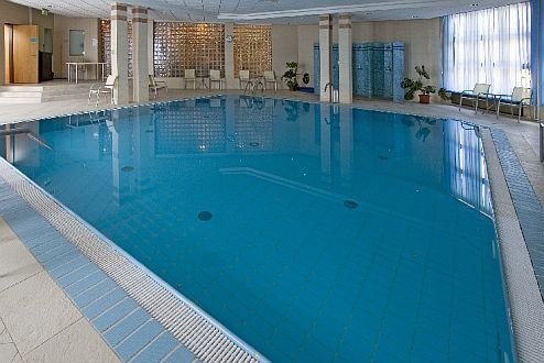 Erlebnisbecken im Hotel Rubin - Wellness- und Konferenzhotel in Budapest