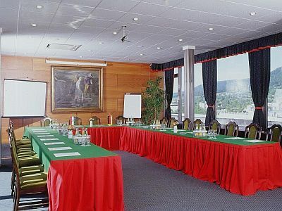 Árpád Hotel Tatabánya - Konferenzsaal, Veranstaltungsraum in Tatabánya