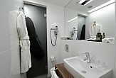Badezimmer im Luxushotel in der Hauptstadt von Ungarn